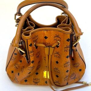 MCM *RARE * Cinching Tassel Bag